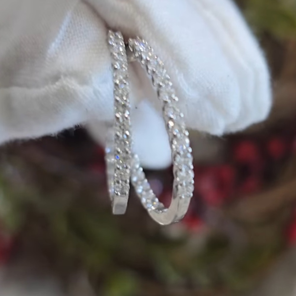 Inside Out White Gold 1ct Diamond Hoop Earrings - Picture 4 of 7